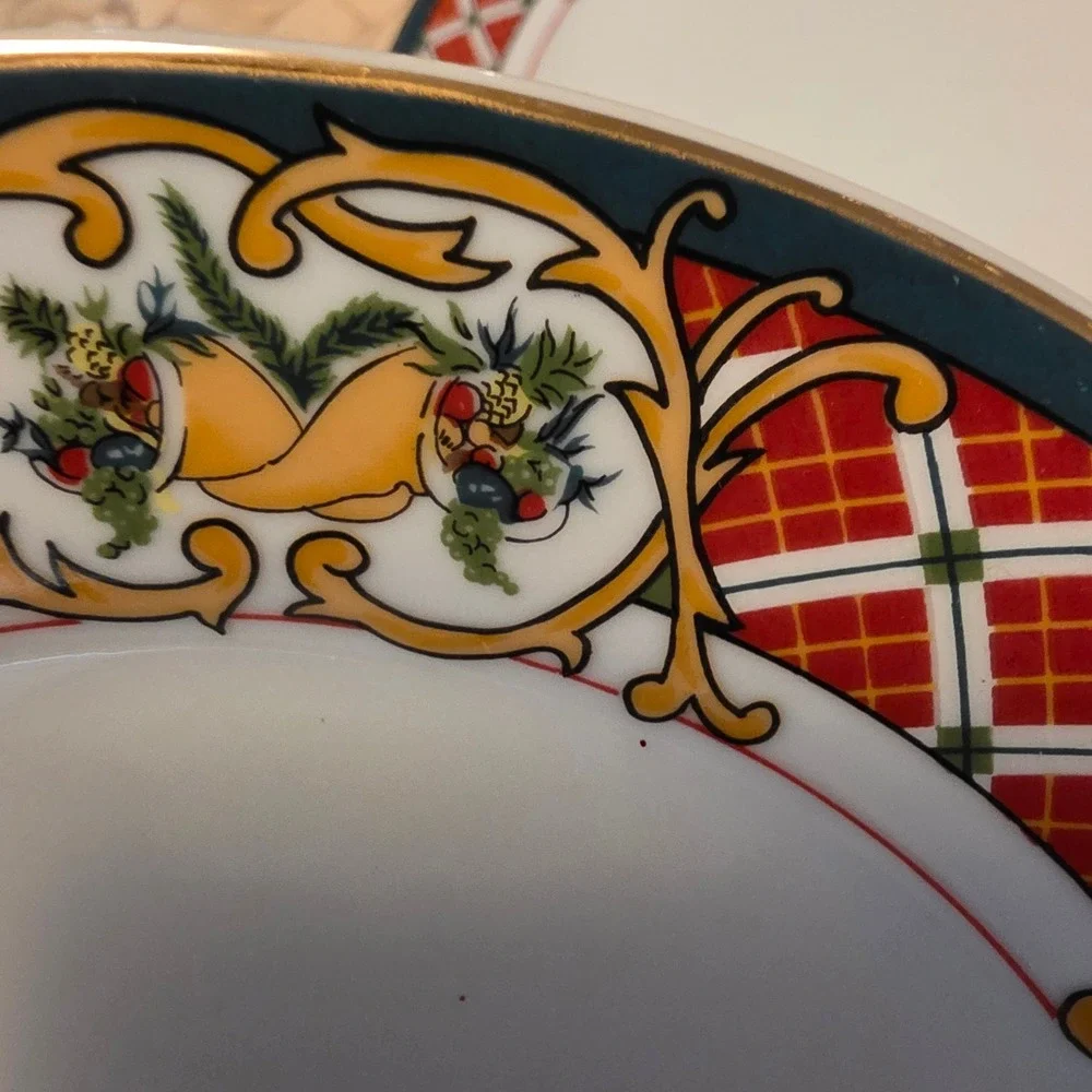 VTG Gibson China Windsor Christmas Salad Plates Set of 3 Gold Trim Holiday Plaid